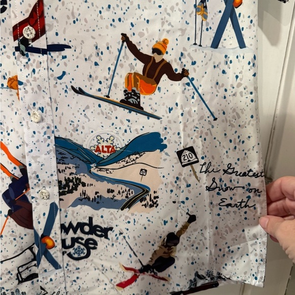 Men's Graphic Casual Button Down Shirt - Picture 3 of 15